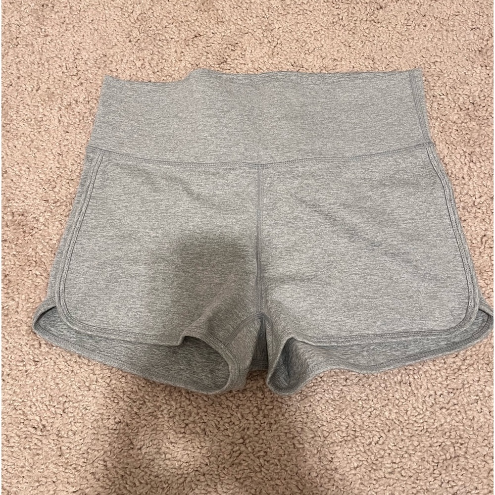 Vuori Heather Gray Women's Athletic Shorts
